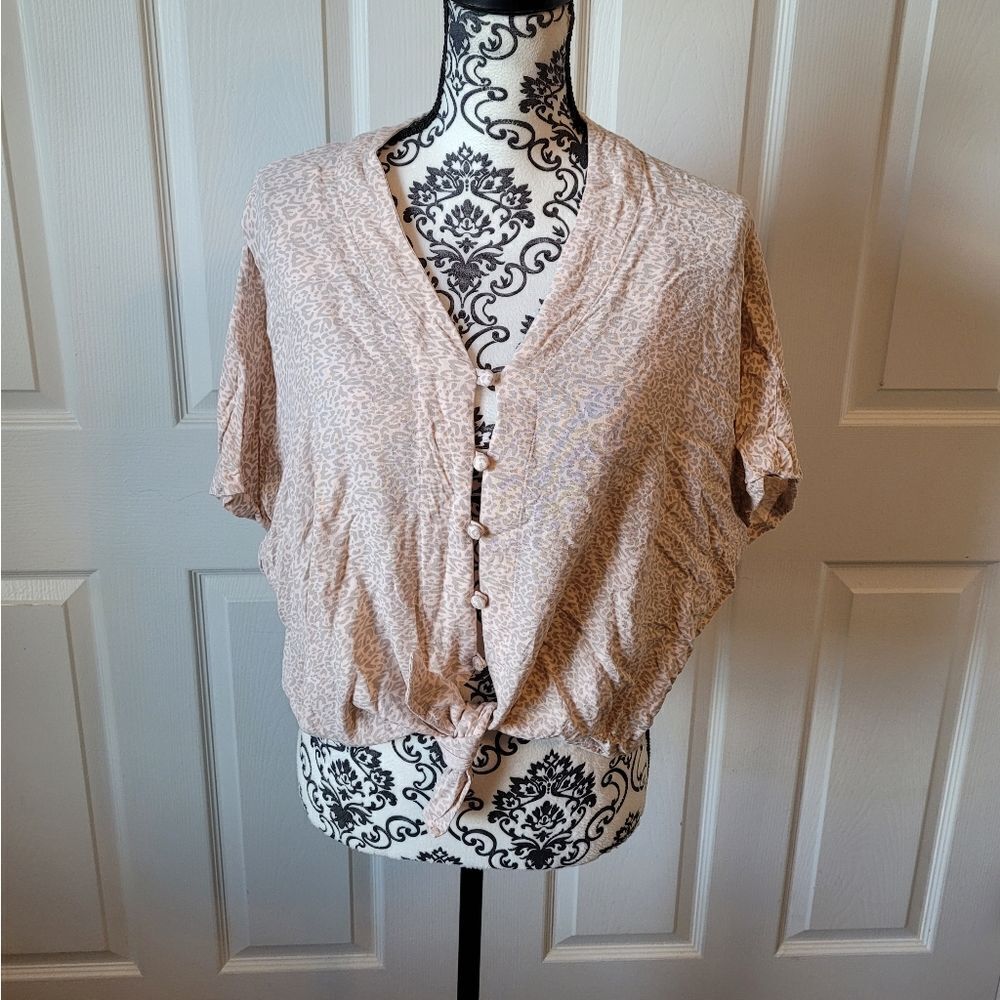 Sim & Sam pink grey leopard print button up and tie waist